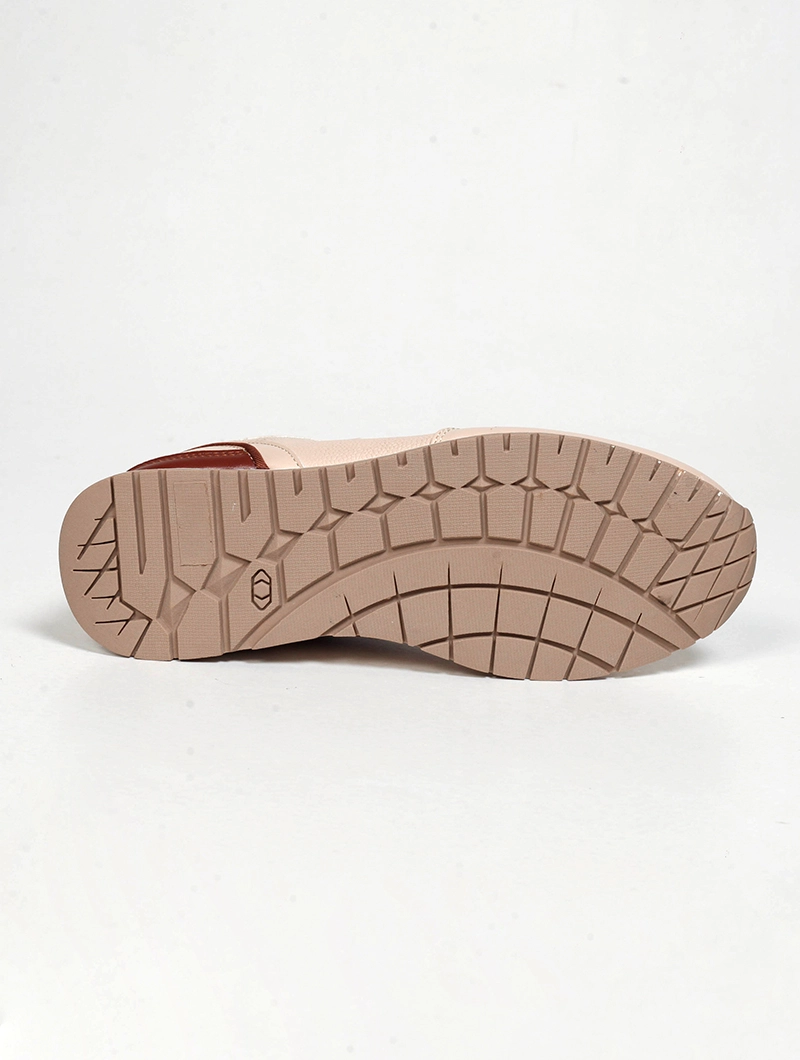 Baskets en simili cuir